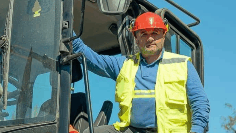 Buscan a hombre desaparecido en Cabrero: Habría recibido un mensaje antes de dejar su casa