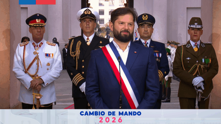 VIDEO | “Nos debemos al pueblo de Chile”: Así fue el último discurso del pdte. Gabriel Boric en La Moneda