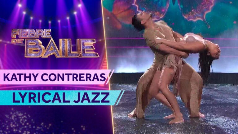 ¡Emoción a flor de piel! Kathy Contreras deslumbró con una romántica puesta en escena bajo la lluvia