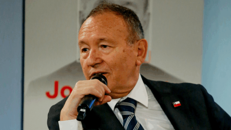 García Ruminot responde por debate de feriados irrenunciables: “No estamos pensando en mover ninguno”