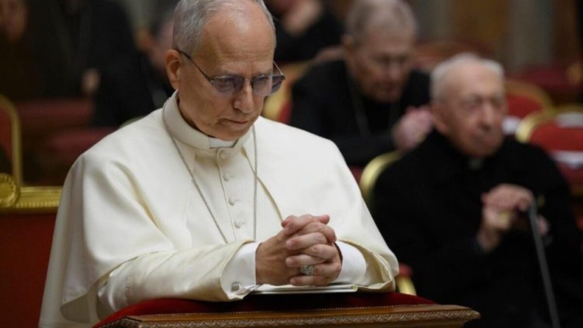 Papa León XIV llama a la paz en Oriente Medio antes “que se convierta ...