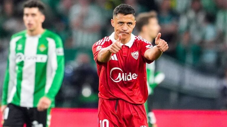 Alexis Sánchez no oculta su alegría por volver al gol en el Sevilla y amargar al Betis: “Fue hermoso”