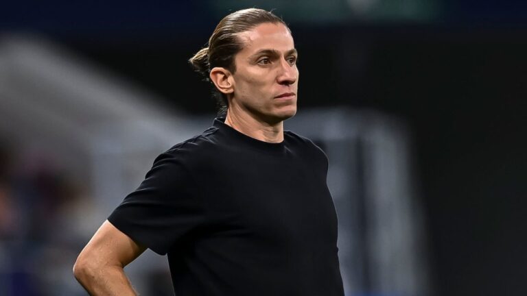 Flamengo no perdona: Despidió a Filipe Luis a pesar de histórica goleada y clasificar a nueva final