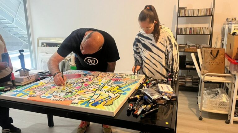 Fundación Down Up presenta VinculArte: 21 obras creadas por artistas y personas con síndrome de Down