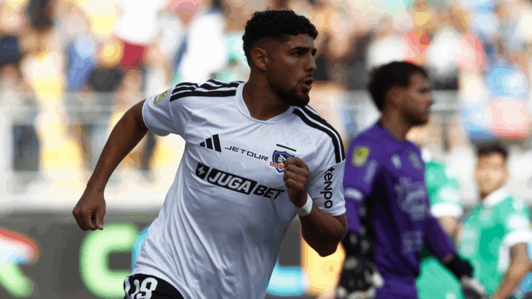 Colo Colo vence a Audax Italiano y alcanza la cima de la Liga de Primera 2026