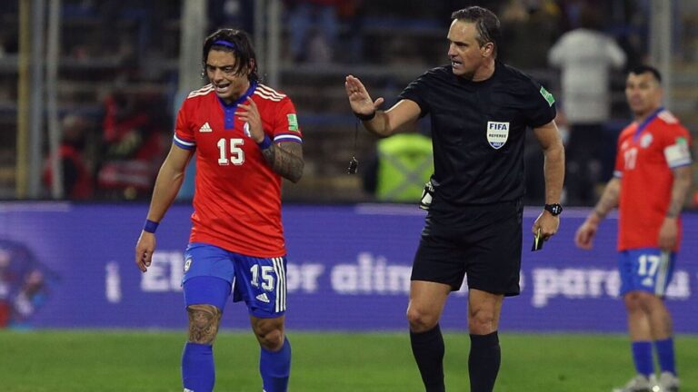 “Por supuesto”: Joaquín Montecinos responde a si se ilusiona con un llamado a La Roja