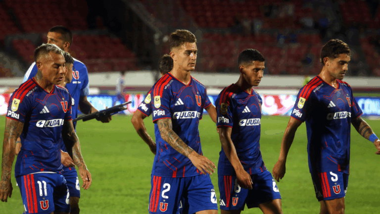 Sigue sin ganar de local: La U empata con U. de Concepción en el Estadio Nacional y agudiza su crisis