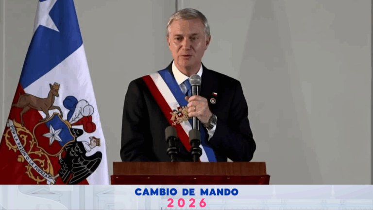 “Son el futuro de Chile”: Así fue el primer discurso oficial del nuevo presidente José Antonio Kast