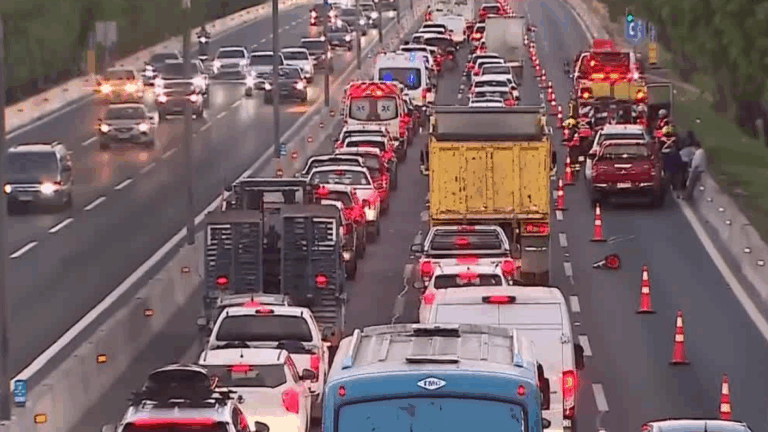 Taco kilométrico se registra en la Autopista Central por fatal atropello