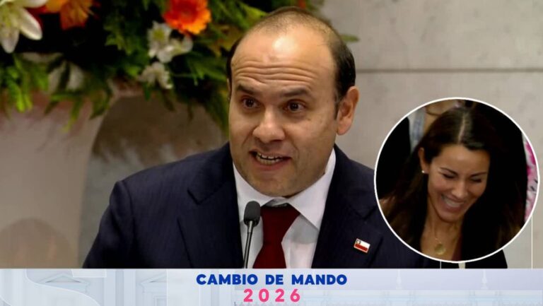 “Perdón...”: El error del subsecretario de Interior al olvidarse de hacer jurar a ministra de Educación