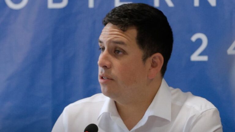 Alcalde Matías Toledo reconoce tener chaleco antibalas: “Han dicho que le irán a dejar flores a mi mamá”