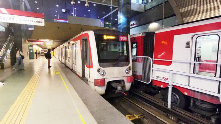 Informan cierre de estaciones de Línea 1 del Metro de Santiago