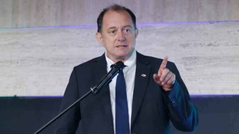 Ministro Poduje suspenderá expropiación de Colonia Dignidad: 