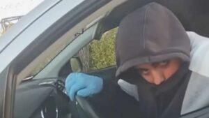 En total robaron 60 autos: Clan familiar sustraía autos desde centros comerciales en menos de un minuto