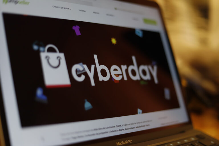 Más de 5.500 empleos con vacantes para Cyberday de junio: Conoce los cargos disponibles y sueldos
