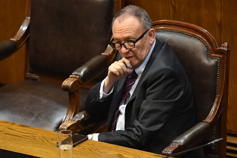 Gobierno retrasaría ingreso del proyecto de 