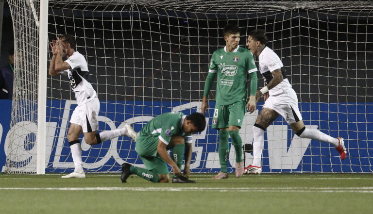 ¿Falta de agua? La acusación de arquero de Olimpia tras vencer a Audax Italiano en la Sudamericana