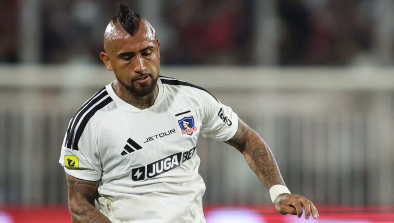 Tras derrota ante Palestino: La pésima noticia que Arturo Vidal le entregó a Colo Colo