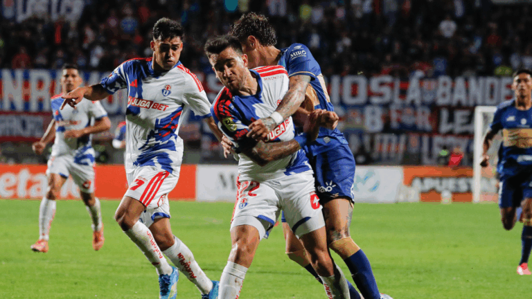 La U igualó ante Everton en Viña y enreda sus opciones de avanzar en la tabla