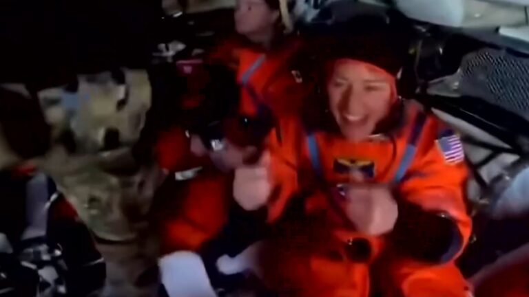 Con gritos, aplausos y algarabía: Revelan registro inédito del momento en que se abre cápsula Orión
