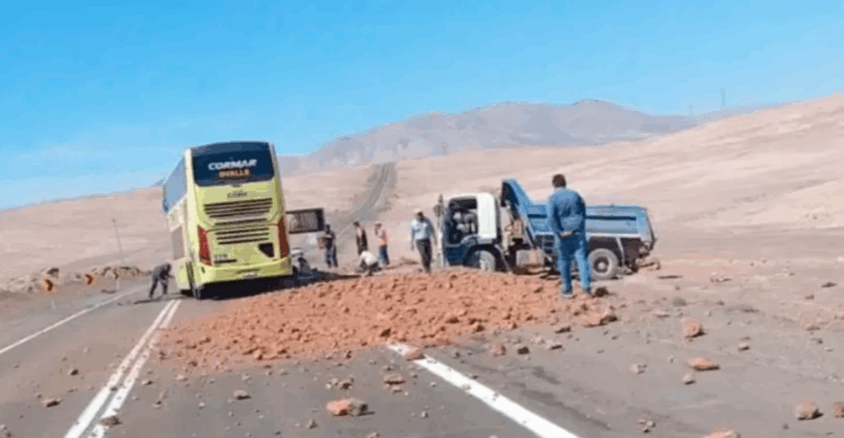 Habrían fallecidos y al menos 22 heridos: Grave accidente en carretera de Tocopilla