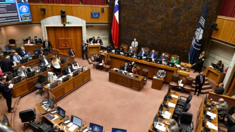 Cámara aprueba proyecto de “Escuelas Protegidas” del gobierno: Esto es lo que viene ahora