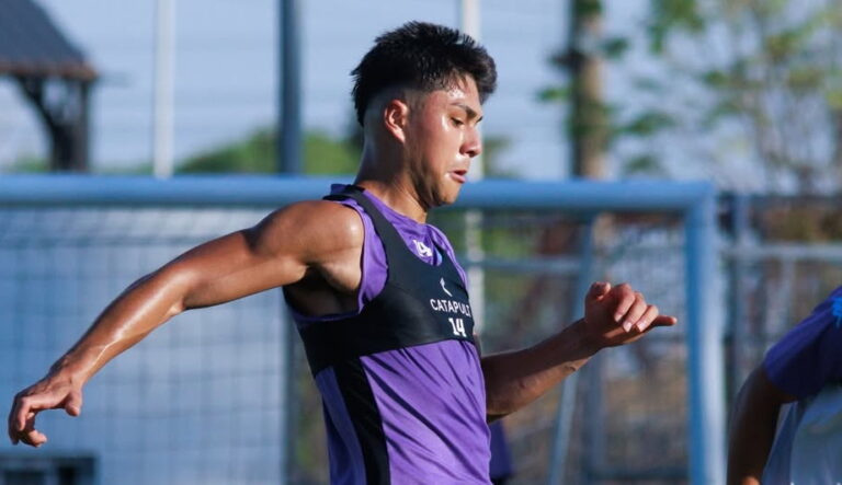 Otra vez vive un complejo momento: El nuevo golpe a Damián Pizarro en Racing