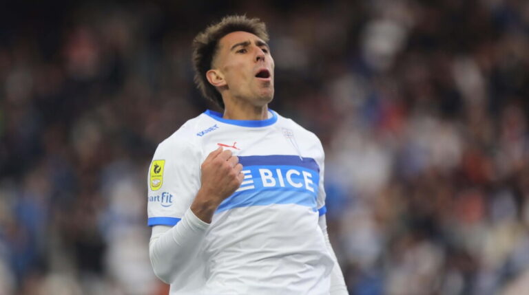 Nuevo mazazo a la UC: Diego Valencia sufre grave lesión y será baja por varios meses