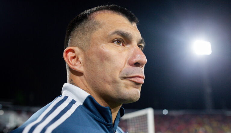 Sanción al Pitbull: Gary Medel deberá pagar más de $15 millones a fiscalizador que 
