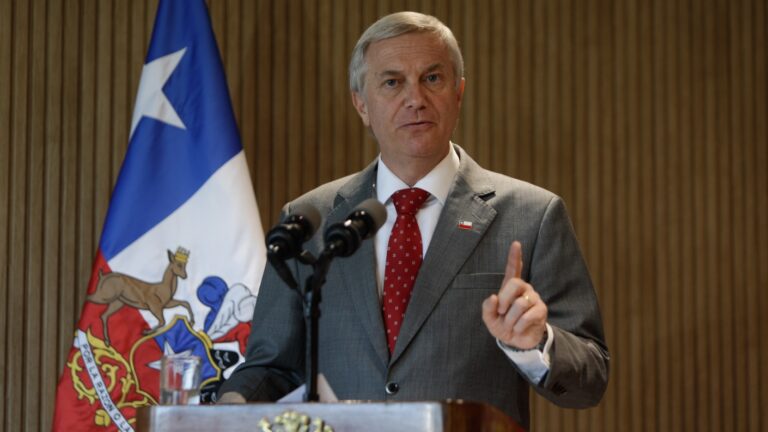 Pdte. Kast se somete a test de drogas y anuncia proyecto para ampliar exigencia a autoridades