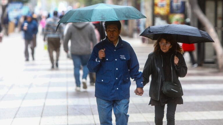 ¿Lluvia en Santiago? Allison Göhler advierte de posible sistema frontal en la capital
