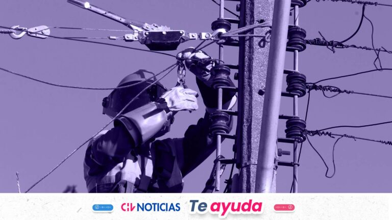 Anuncian cortes de luz en 10 comunas de la RM para este miércoles 15 de abril