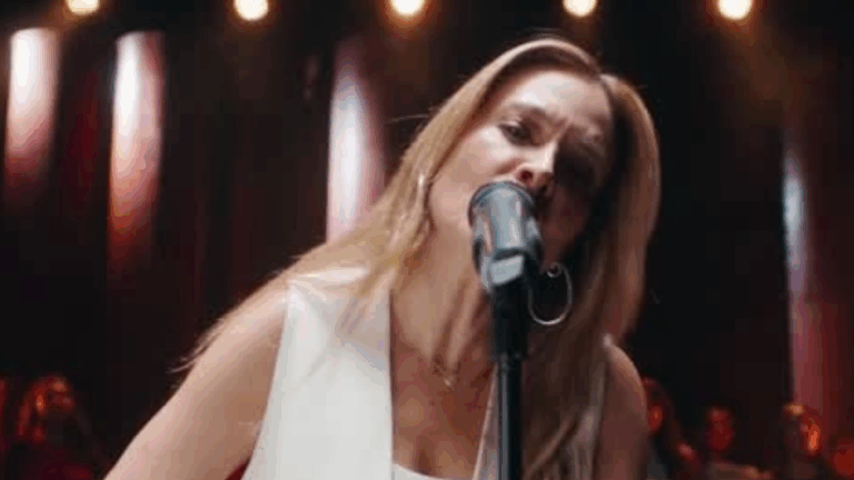 Nicole protagoniza video junto a madres jóvenes vulnerables que sueñan con estudiar: Así puedes donar en la Fundación Soymás 