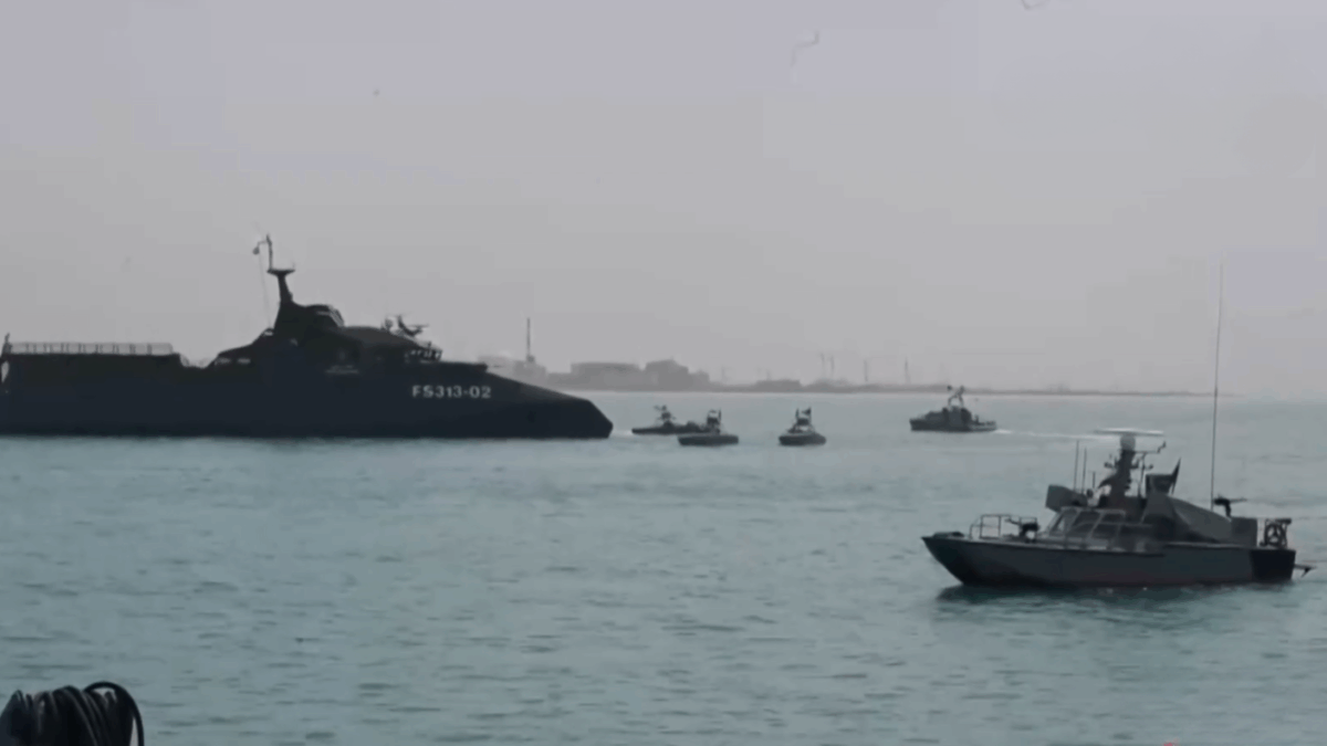 Irán vuelve a cerrar Estrecho de Ormuz y acusa a EEUU de romper acuerdos