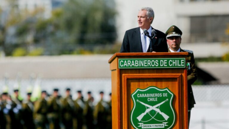 Pdte. Kast adelanta fortalecimiento a Carabineros: Aumento de remuneraciones y honrar a fallecidos