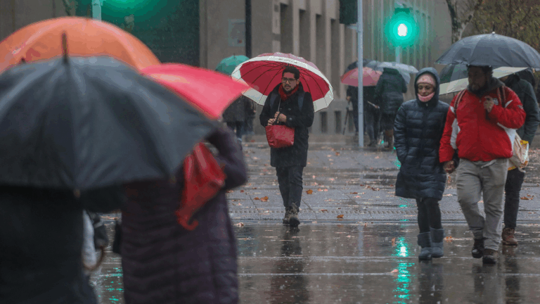 Lluvias en regiones: Las zonas que verán precipitaciones este fin de semana largo