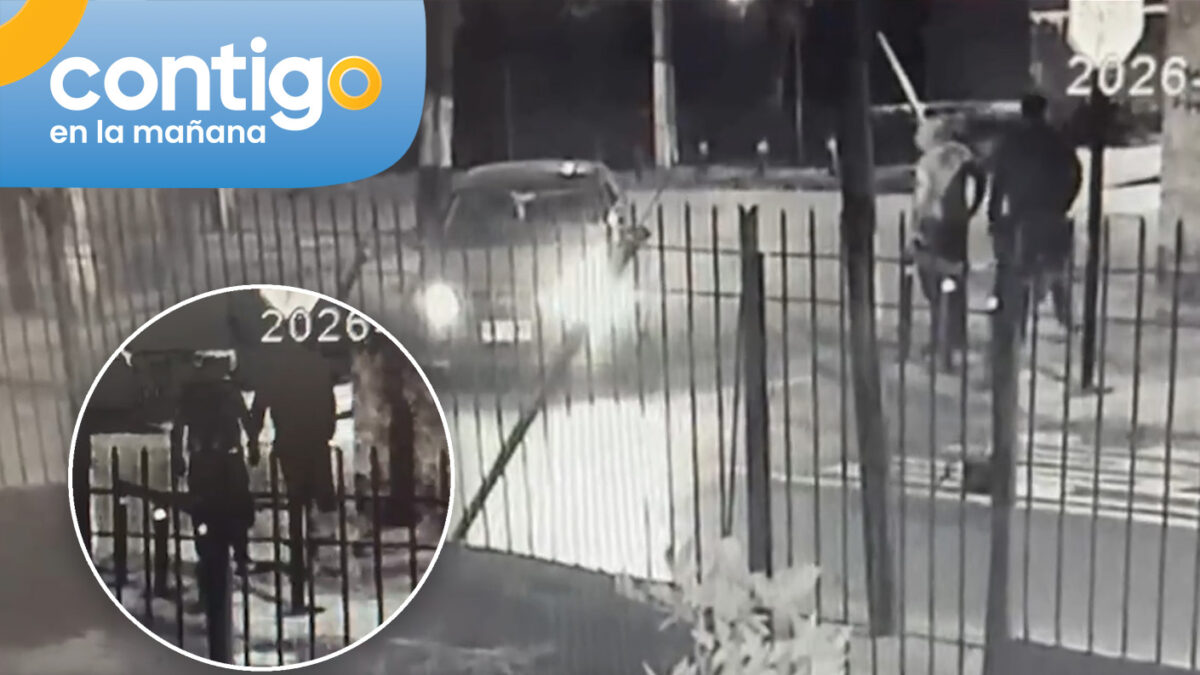 VIDEO | Captan momento en que padre e hijos matan a presunto delincuente tras supuesto intento de robo
