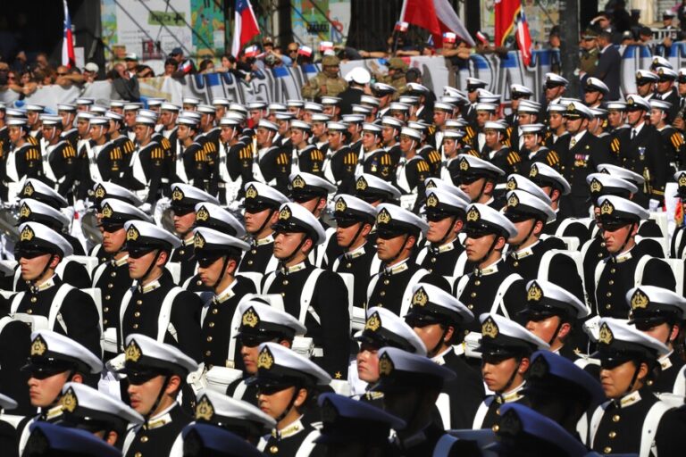 🔴EN VIVO | Día de las Glorias Navales: Sigue el desfile del 21 de mayo en Valparaíso