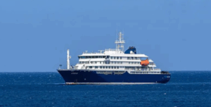 Minsal ordena aislamiento de dos chilenos que subieron a crucero con brote de variante de hantavirus