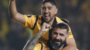 Coquimbo reaccionó a tiempo y logró importante triunfo ante Universitario en la Libertadores