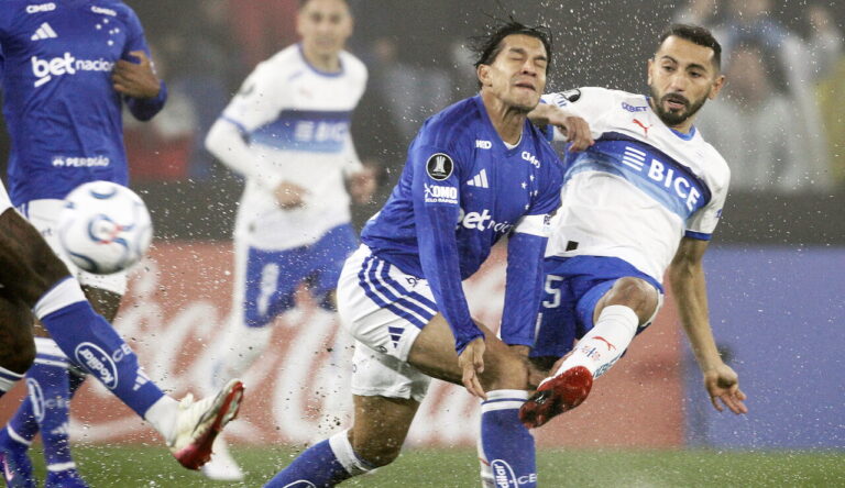 Los señalados por los hinchas de la UC tras amargo empate ante Cruzeiro: 