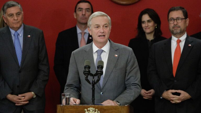 Presidente Kast se sincera sobre salida de Steinert y Sedini: 