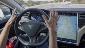 Confirmado: Chile será el primer país de Sudamérica con sistema de Autoconducción de Tesla