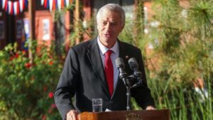 Plan Protege Invierno: Aumentará cobertura de albergues, distribuirán alimentos y regalarán ropa