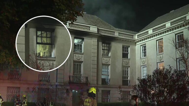 Incendio afectó a edificio patrimonial de Las Condes: Dos mascotas murieron en el siniestro