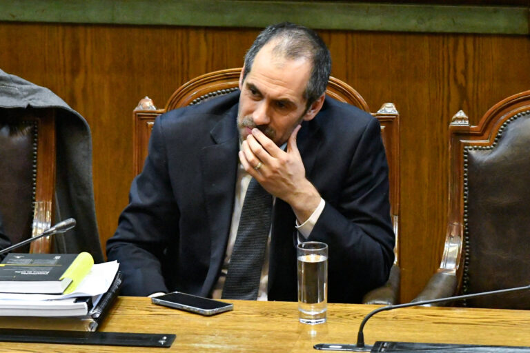 Senado vota este martes acusación constitucional contra Nicolás Grau: Cuál es la acusación y los votos necesarios