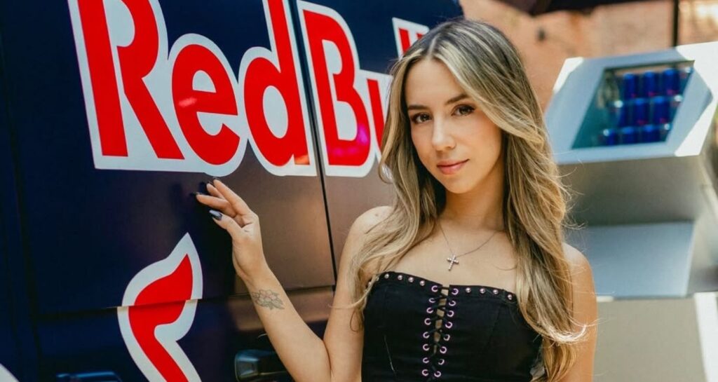 Carla Costa | Instagram @carli_zone
