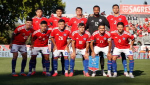 Los jugadores señalados por los hinchas de Chile tras derrota contra Portugal: 
