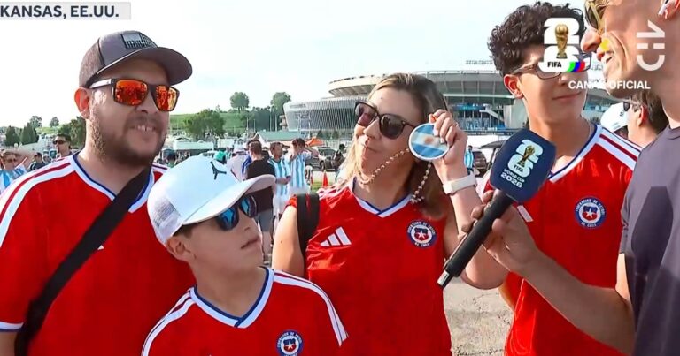 Con camiseta de La Roja: Familia chilena llegó al estadio para apoyar a Argentina en el Mundial