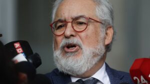 Apeló a la sentencia: Colegio de Abogados confirma expulsión de Luis Hermosilla por 